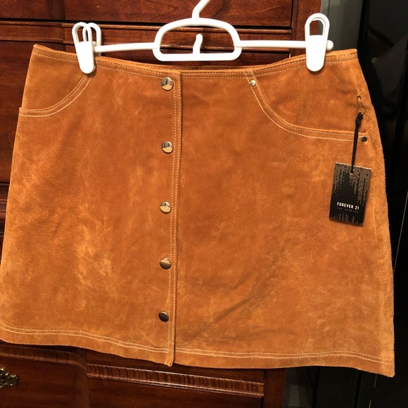 Brand New Skirt from Forever 21 - Picture 1 of 1